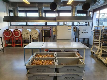 Wärmebehandlung von Technischen Federn und Drahtbiegeteilen