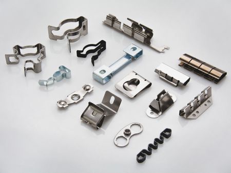 Haltefedern Klammern federklammern blattfedern stanzbiegeteile hersteller edelstahl